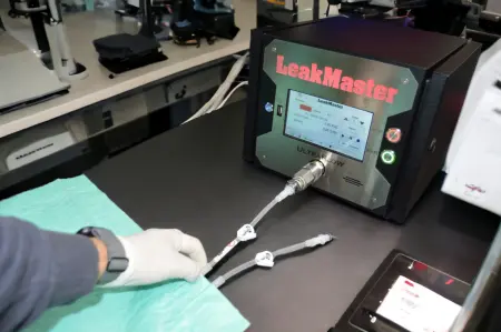 V3 Benchtop Leak Tester